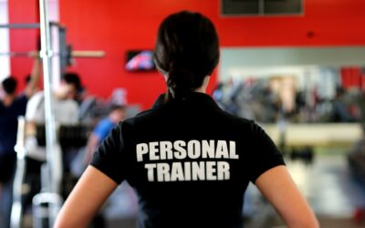 How much should a beginner personal trainer charge? Full Guide